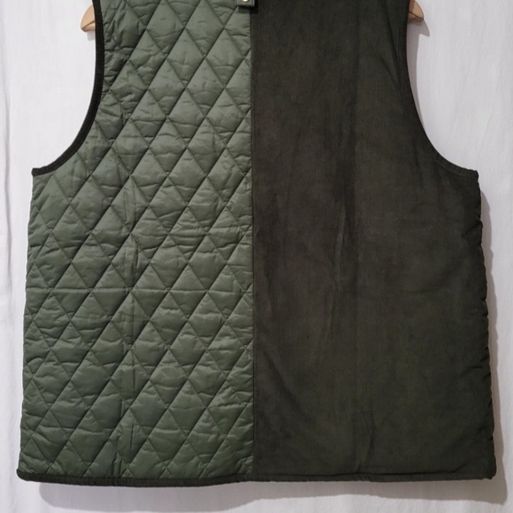 Unworn Barbour Healy Mixed Media Quilted Vest in Olive Green - Picture 7 of 11
